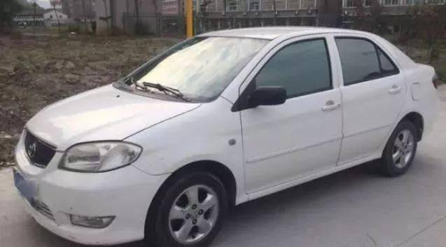 二手萬元車選什么_二手車二萬元以內的可以買嗎_一萬元能買個什么二手車