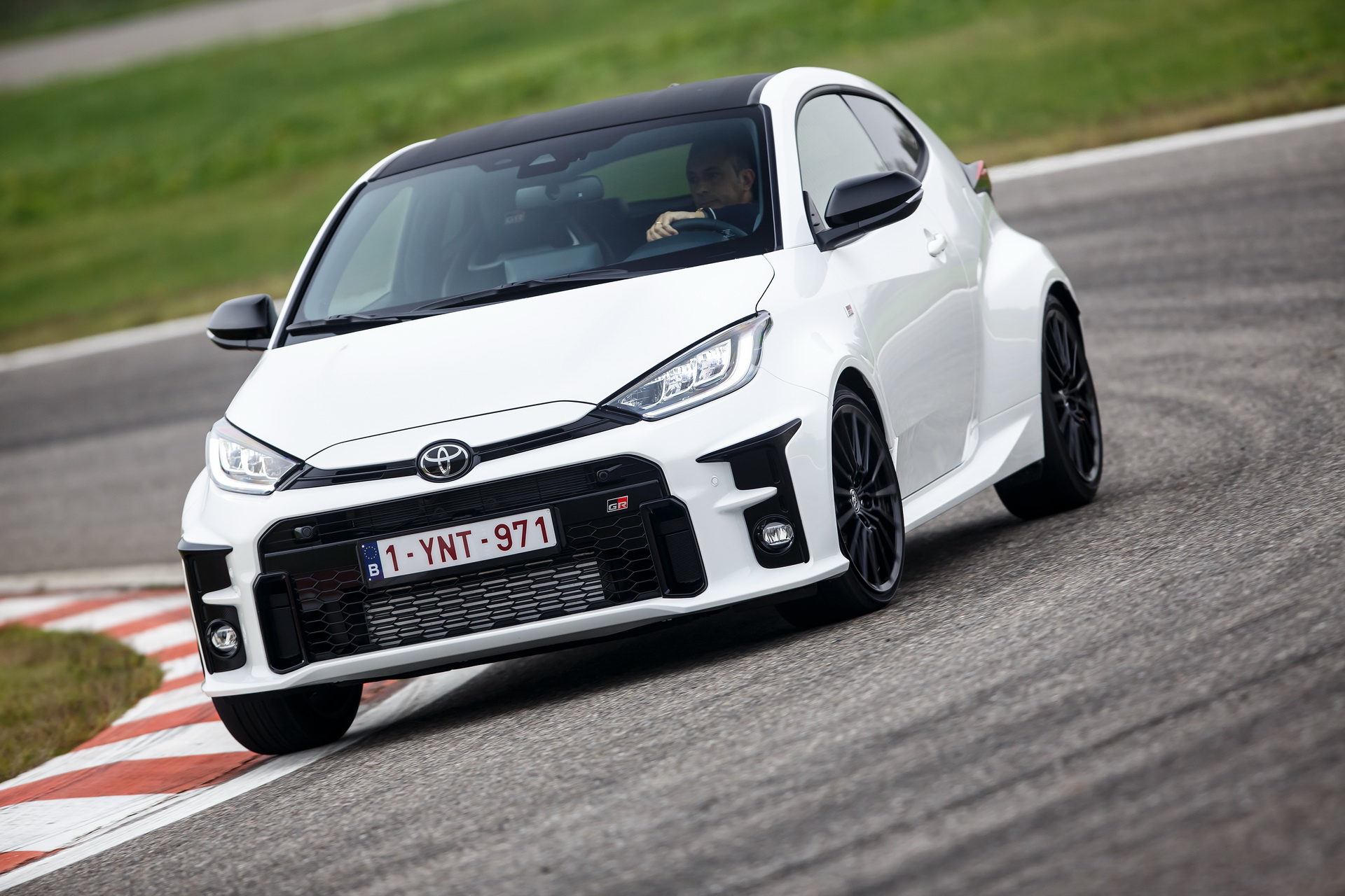 豐田雅力士二手車報價_二手豐田雅力士多少錢_豐田雅力士二手車價格