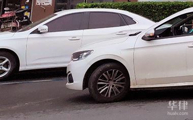 脫審車輛上路出現事故_車輛事故導致脫審_脫審車上路發生交通事故